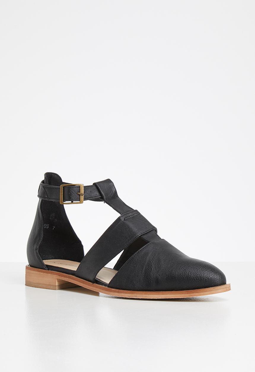 Superbalist - Angela fisherman shoe - black