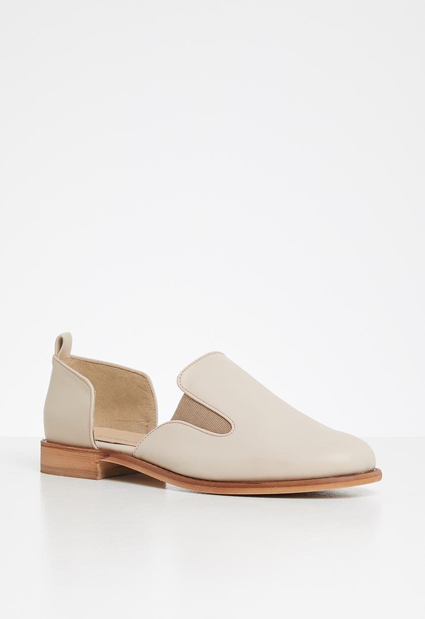 Superbalist - Gina loafer - neutral