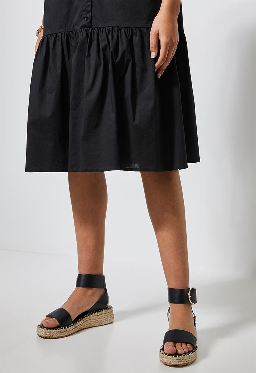 Superbalist - Cotton button thru dress with tier - black