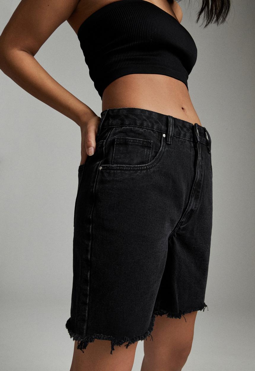 Cotton On - Straight denim bermuda short - super washed black