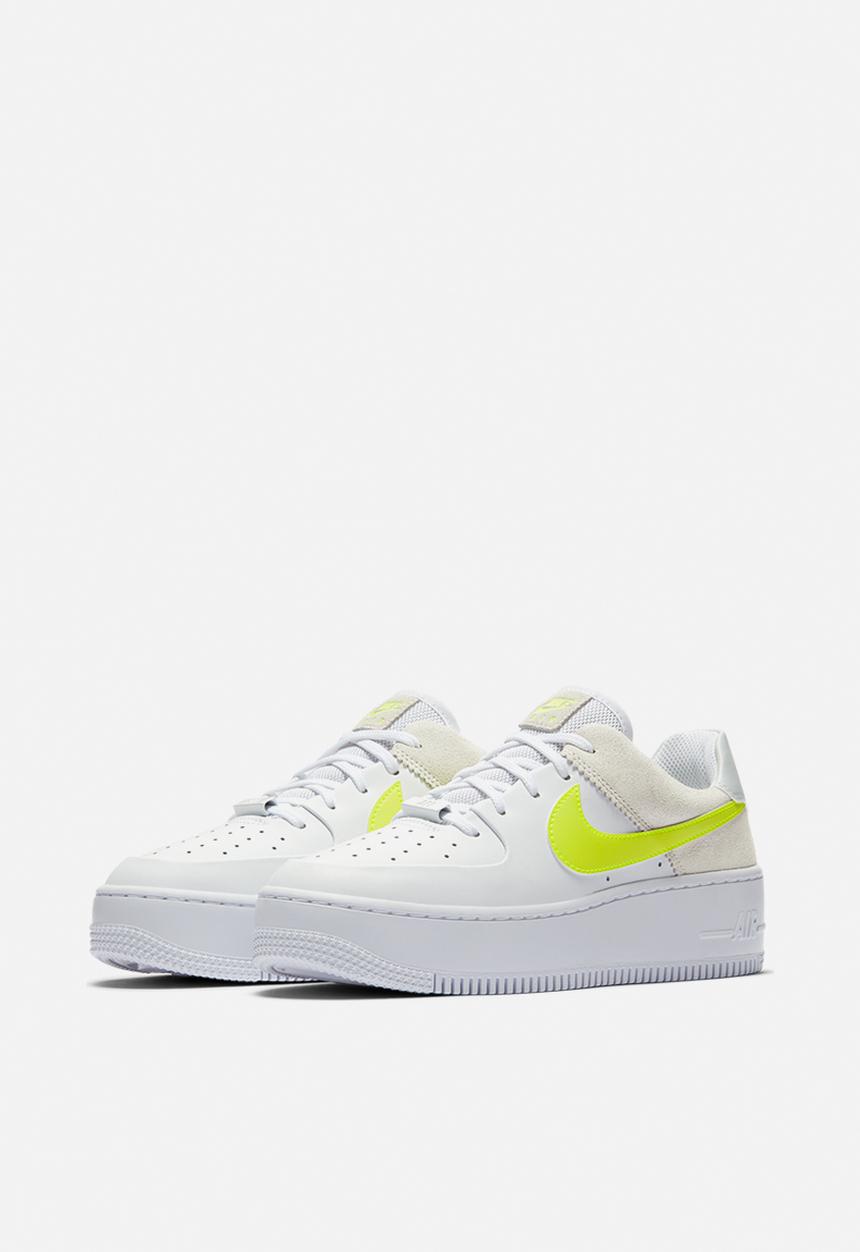 Nike - Air Force 1 Sage low - White / Lemon venom