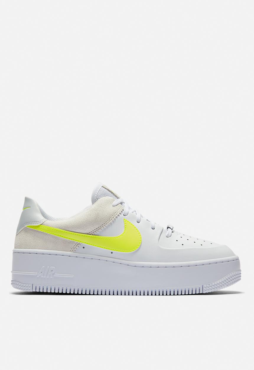 Nike - Air Force 1 Sage low - White / Lemon venom