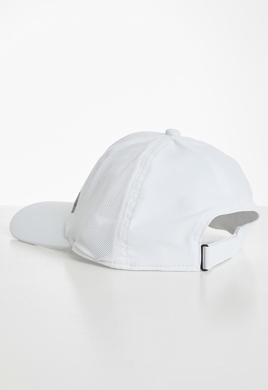 ASICS - Essential 6 panel cap - white