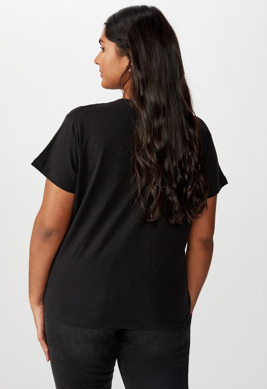 Cotton On - Curve graphic license tee - ride the wind/black