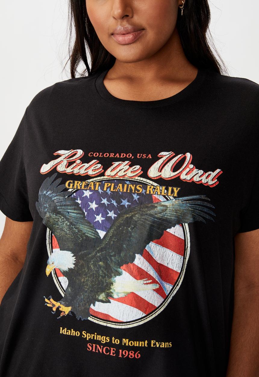 Cotton On - Curve graphic license tee - ride the wind/black