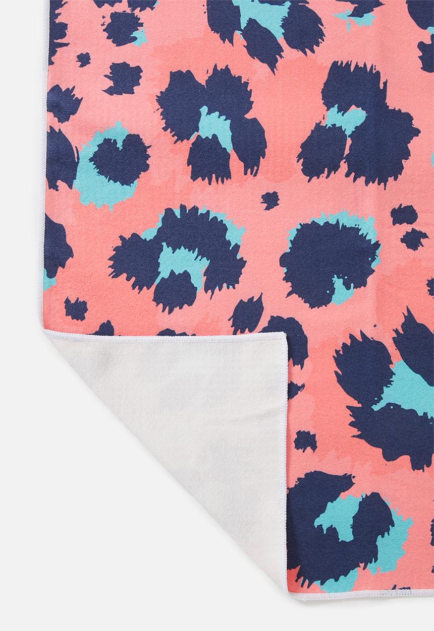 Yogle - Fornax non-slip yoga towel - leopard print 
