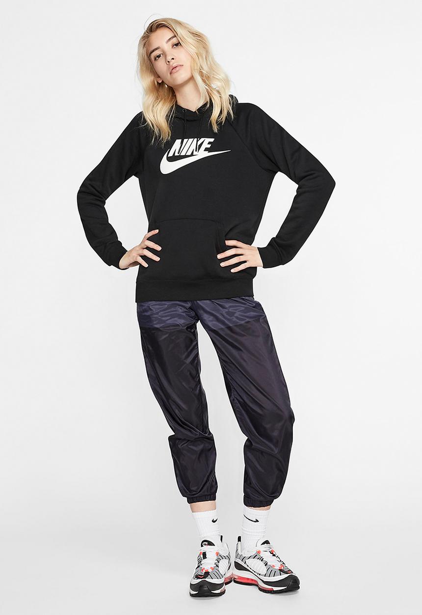 Nike - Nike sportswear essential hoodie - black