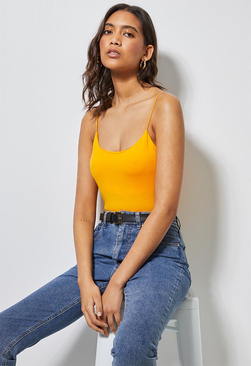 Superbalist - Single elastic strap bodysuit with half shelf - mango