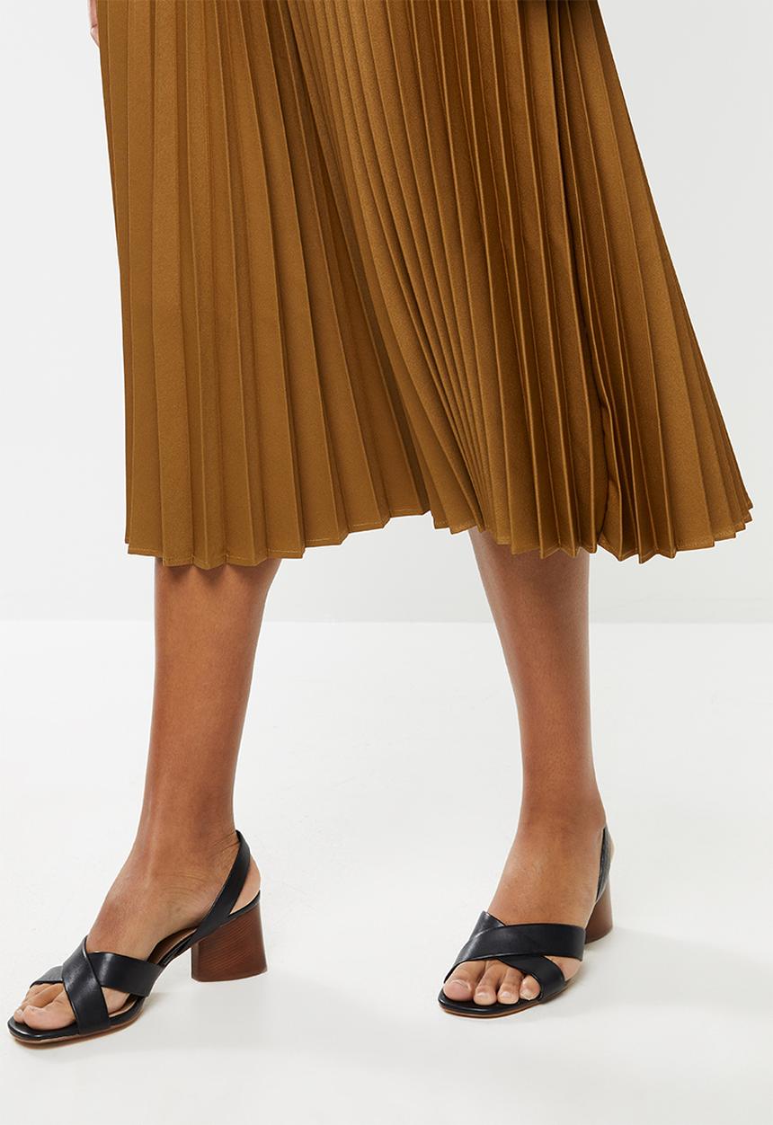 edit - Pleated midi skirt - tobacco