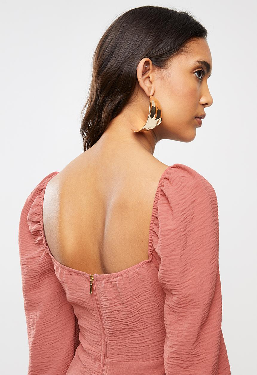 VELVET - Puff sleeve front slit tiered midi dress - rust