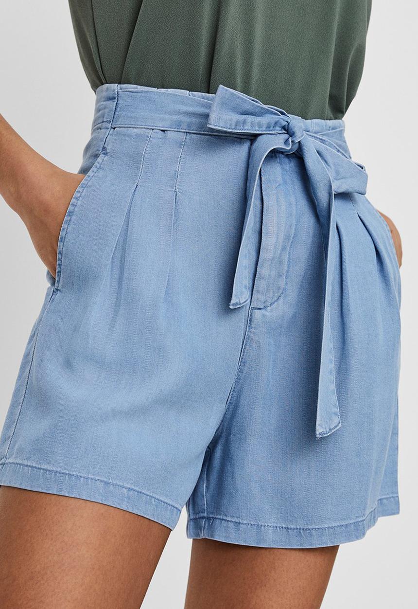 Vero Moda - Mia loose summer shorts - blue