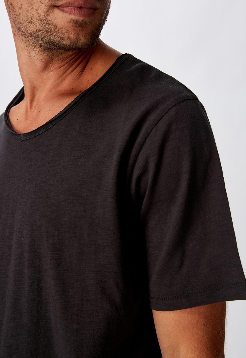 Cotton On - Slub v-neck tee - washed black