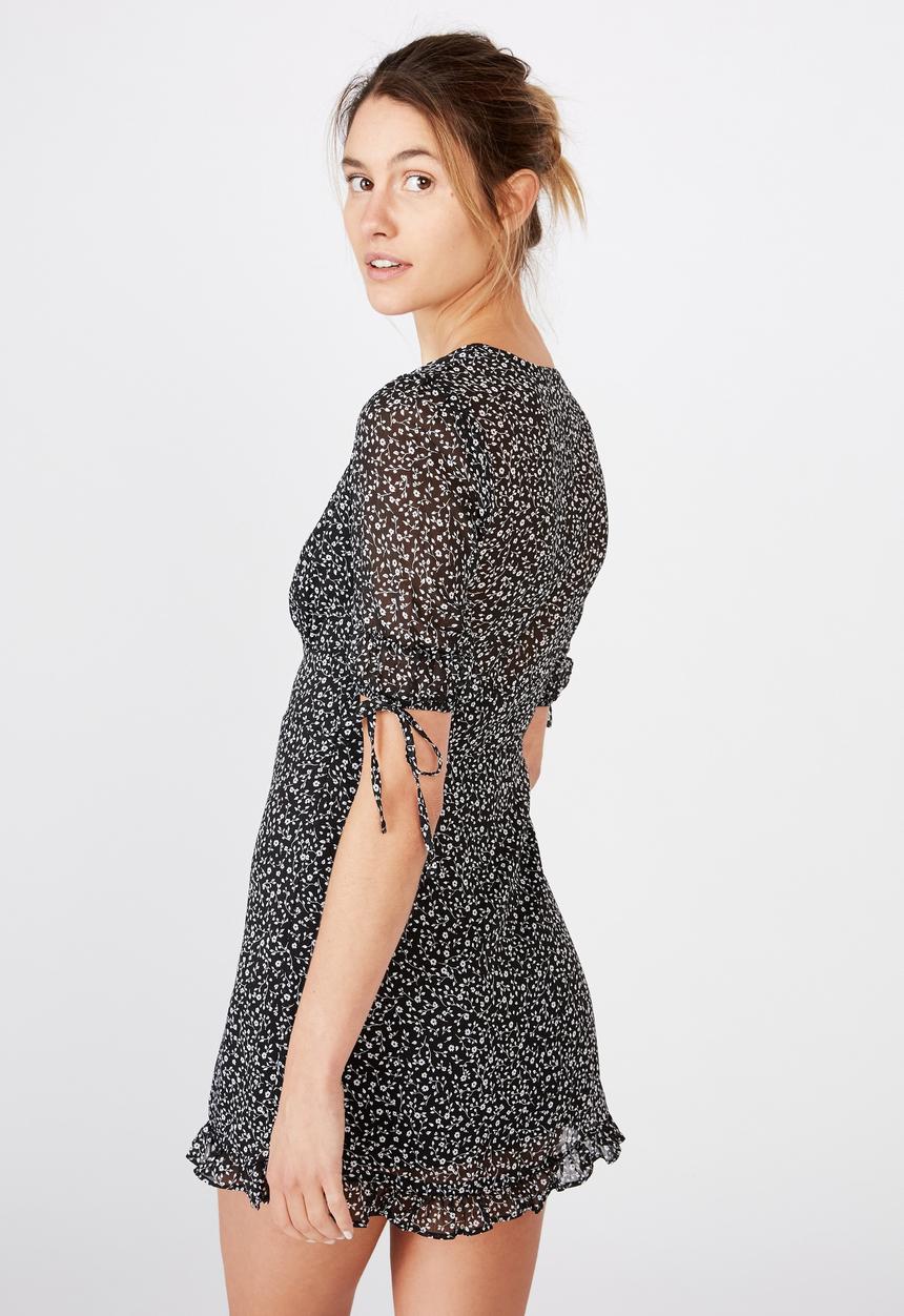 Cotton On - Woven sandra 3/4 mini dress - ingrid ditsy black