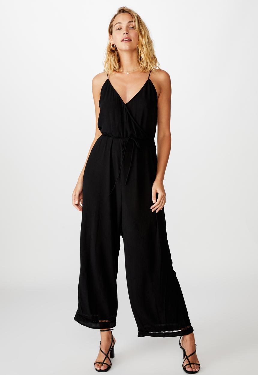 Cotton On - Woven vera v neck wrap jumpsuit - black