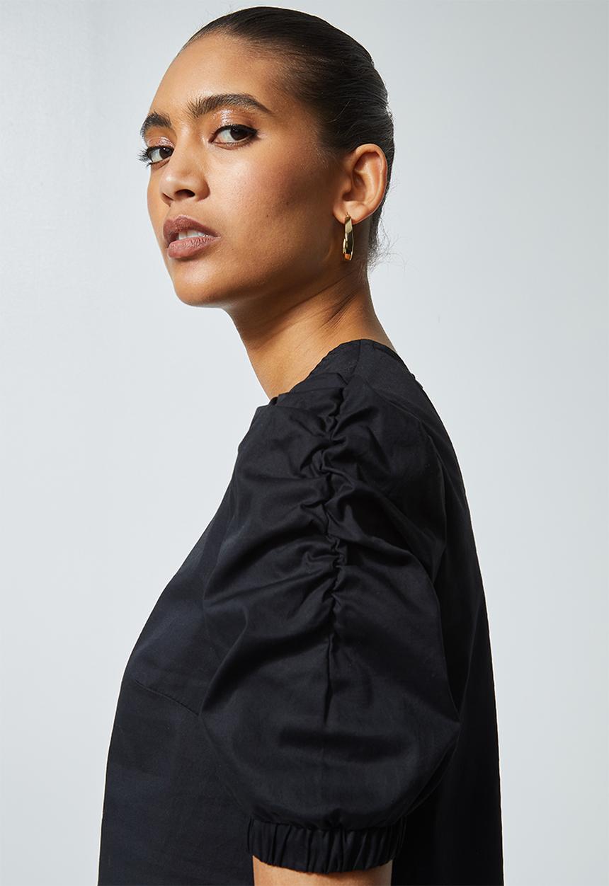 Superbalist - Puff short sleeve blouse - black
