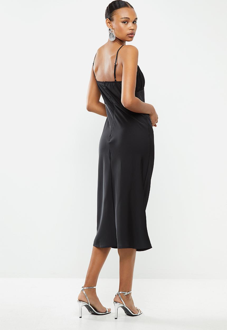 Missguided - Ruched bust strappy satin midi dress - black