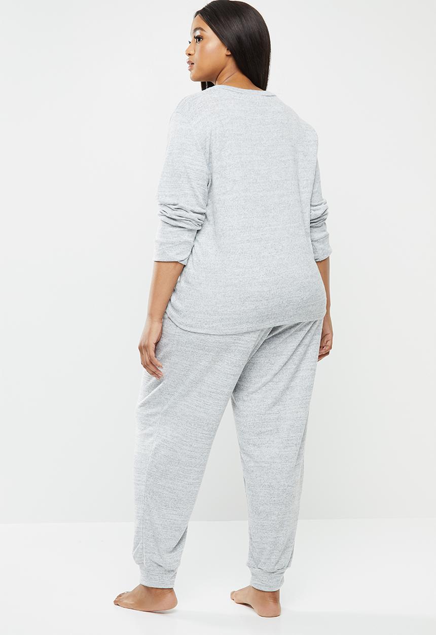 Superbalist - Plus soft feel sleep set - grey