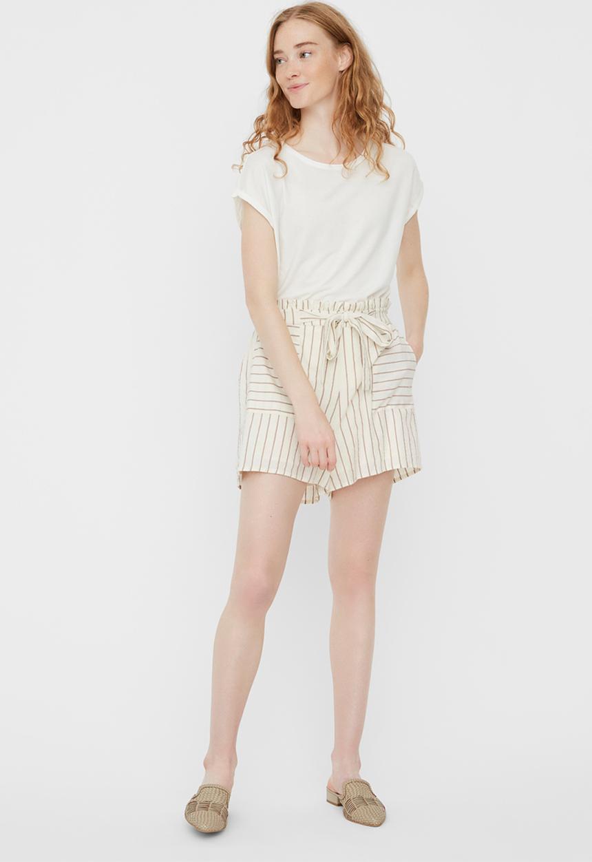 Vero Moda - Reneta shorts - neutral 
