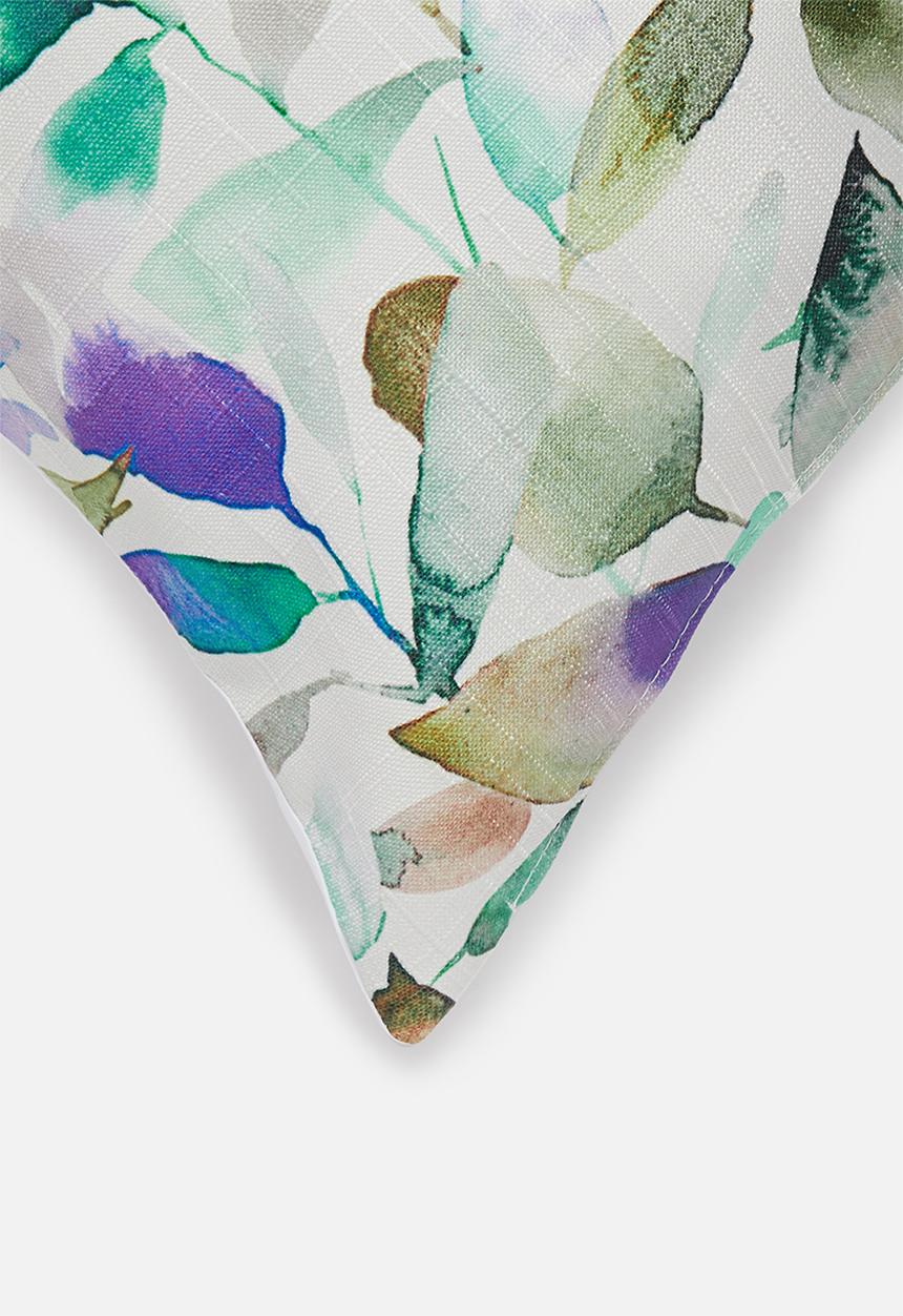 Grey Gardens - Leafy layers cushion cover - cobolt