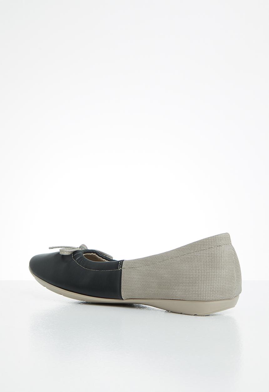 Butterfly Feet - Juvial pump - taupe & black 