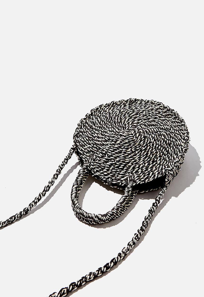 Rubi - Summer love woven circle bag - mono twist black & white 