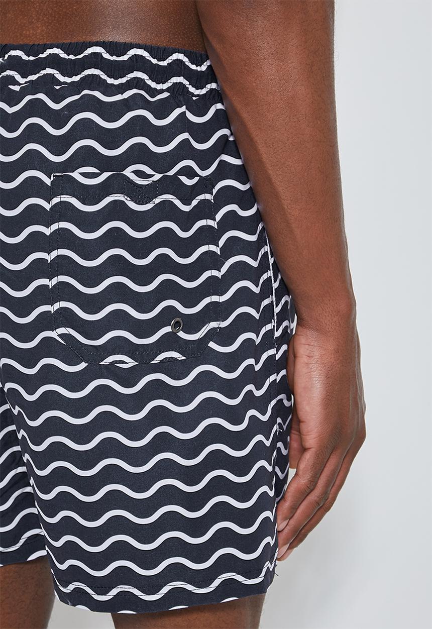 Superbalist - Baja printed swimshorts - navy & white wave