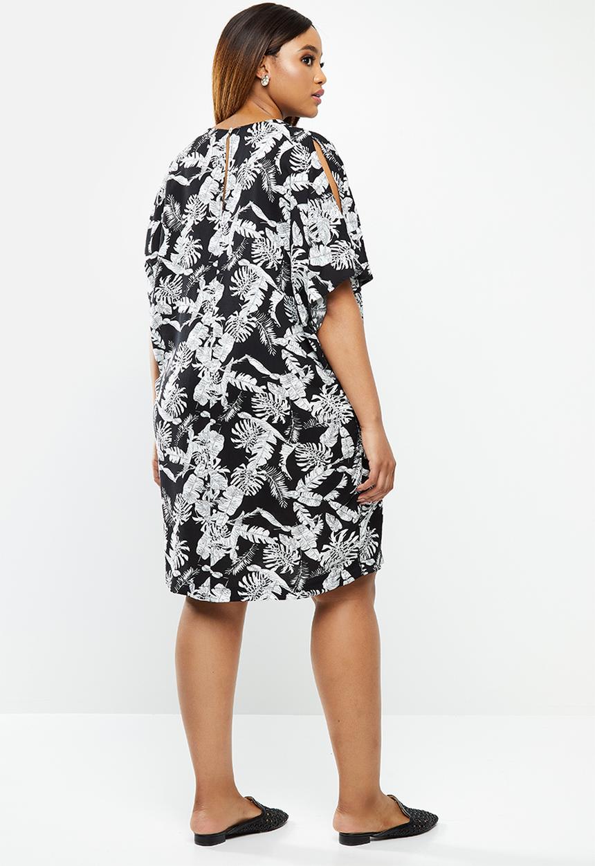 edit Plus - Cold shoulder shift dress - black & white