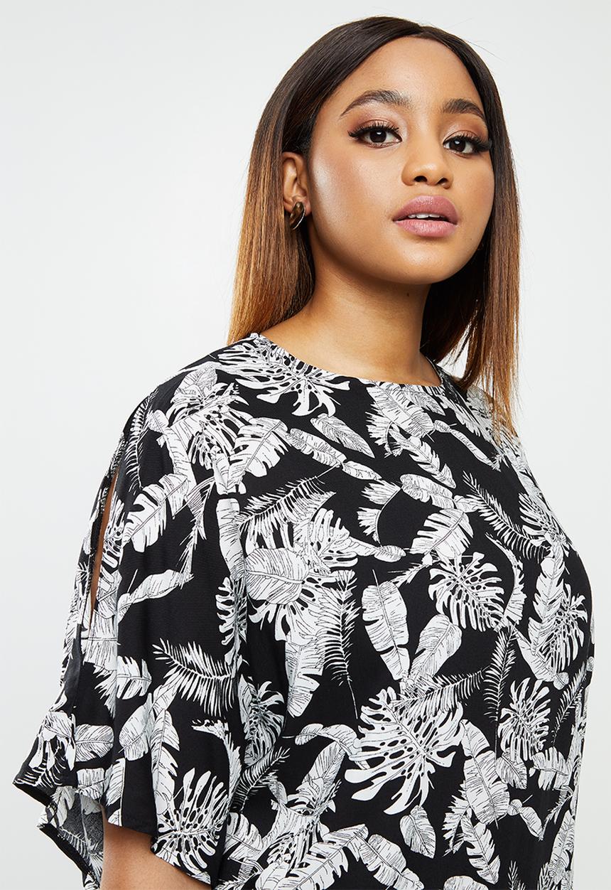 edit Plus - Cold shoulder shift dress - black & white