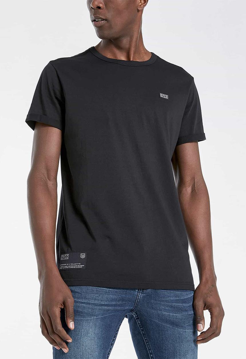 S.P.C.C - Hartt signature stepped hem T-shirt - black