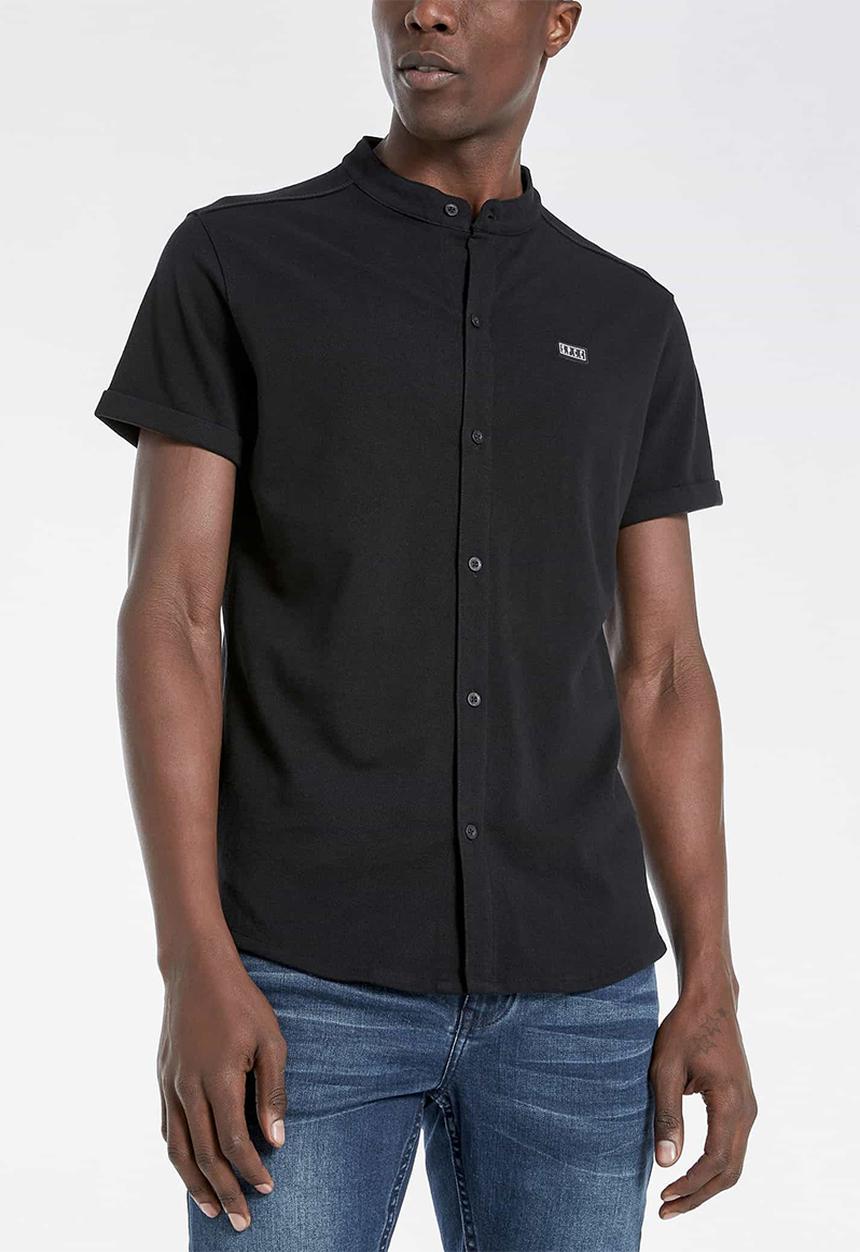 S.P.C.C - Kent signature button through knit shirt - black