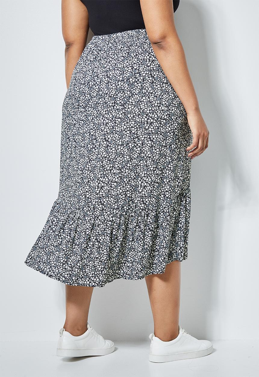 Superbalist - Single tier midi skirt - black based sprig