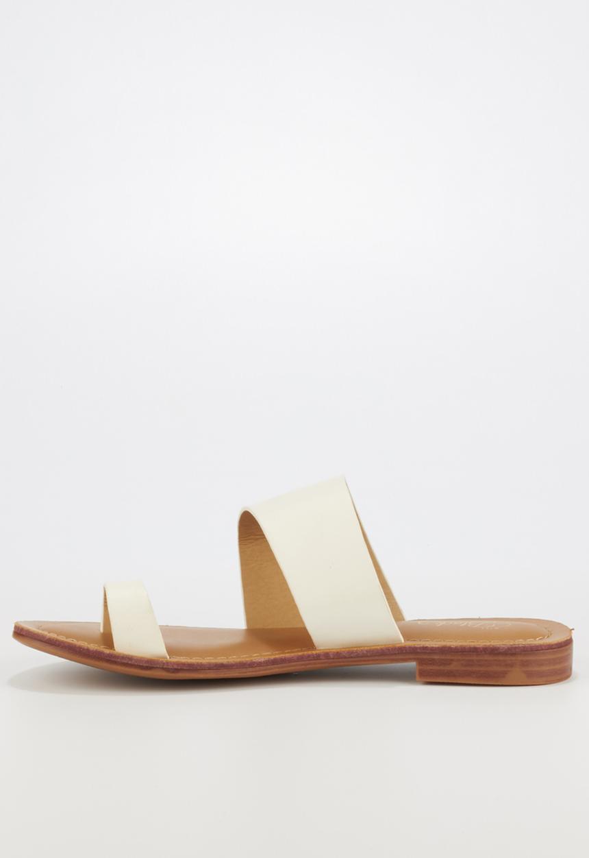 Miss Black - Sicily 2 slide - white