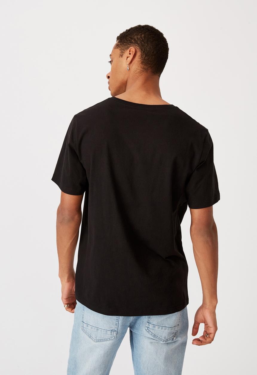 Cotton On - Essential vee neck T-shirt - black