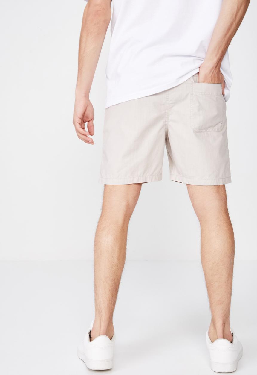 Cotton On - Easy short - stone texture