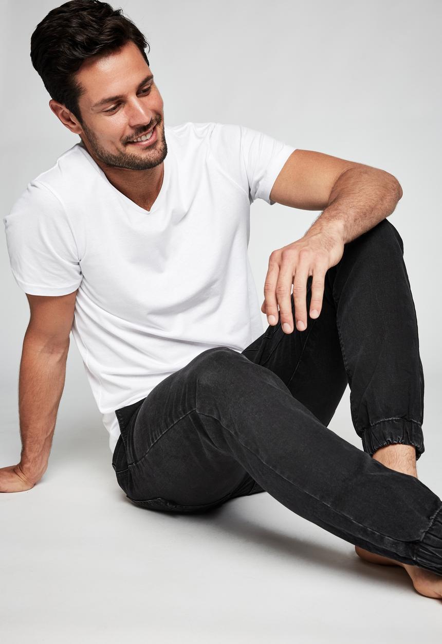 Cotton On - Slim denim jogger - black