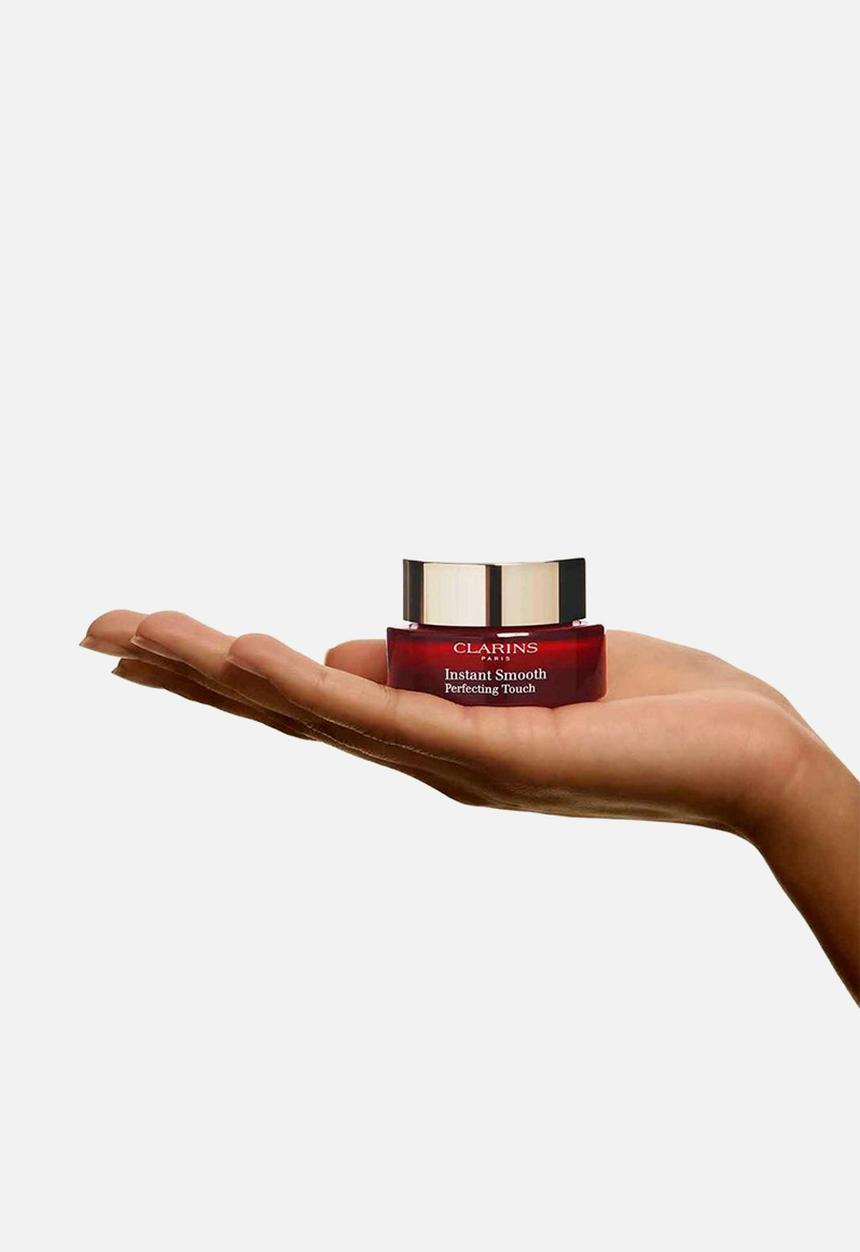 Clarins - Instant Smooth Perfecting Touch