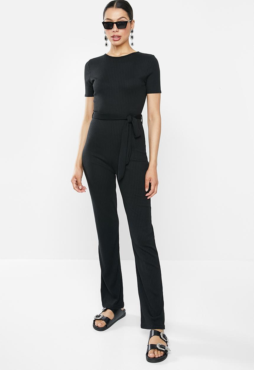 Missguided - Rib short sleeve flare leg jumpsuit - black