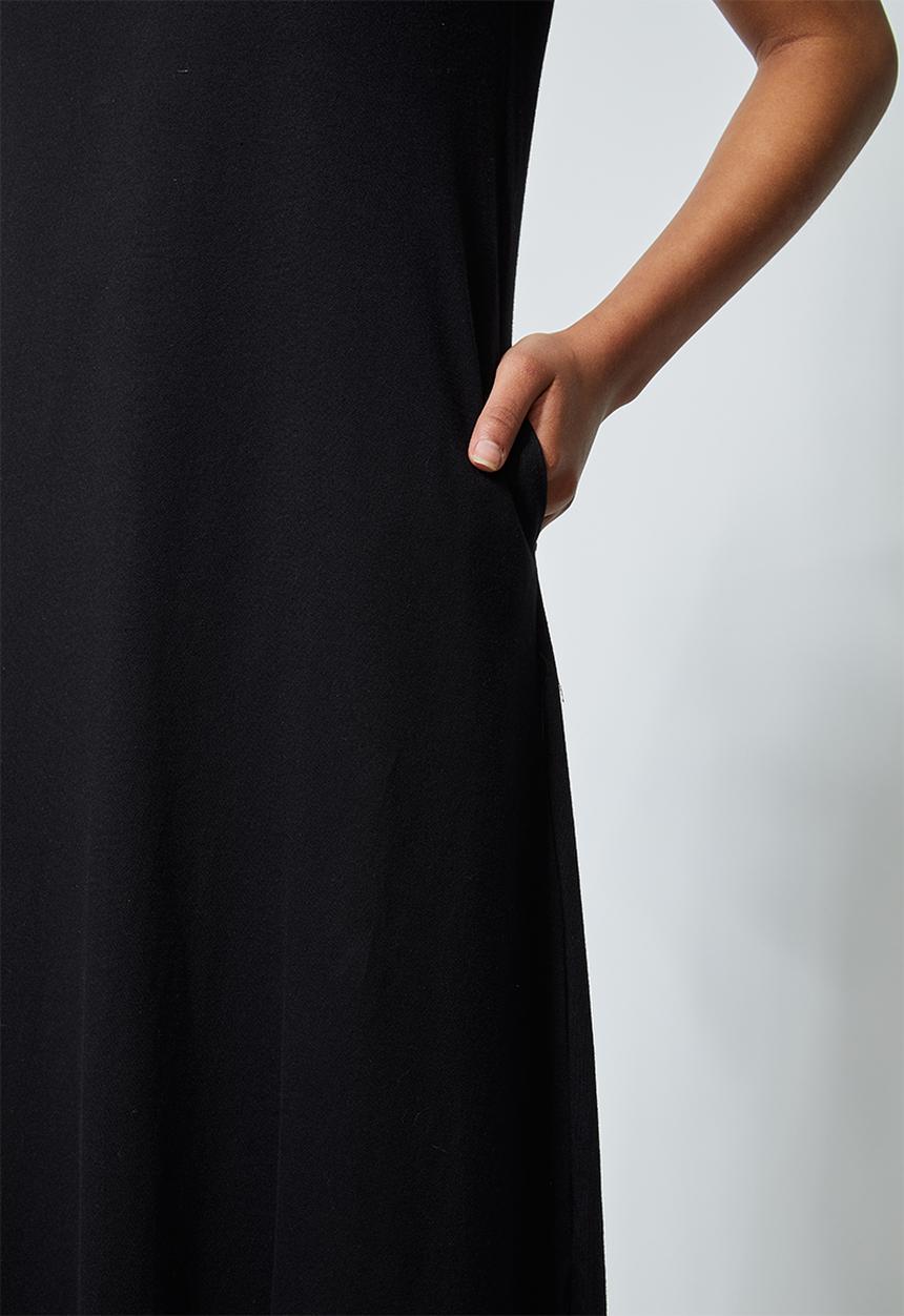 Superbalist - Trapeze pocket detail dress - black