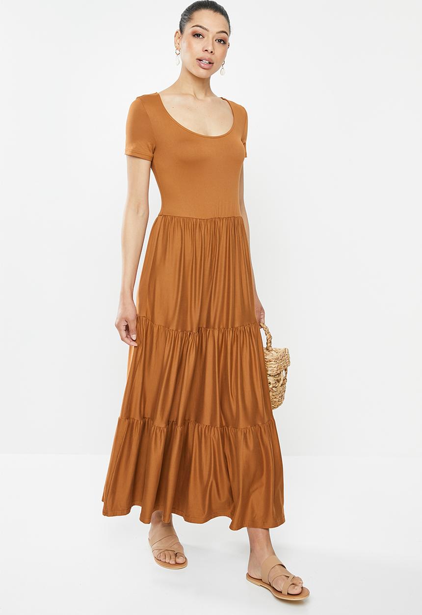edit - Scoopneck tiered knit maxi dress - rust