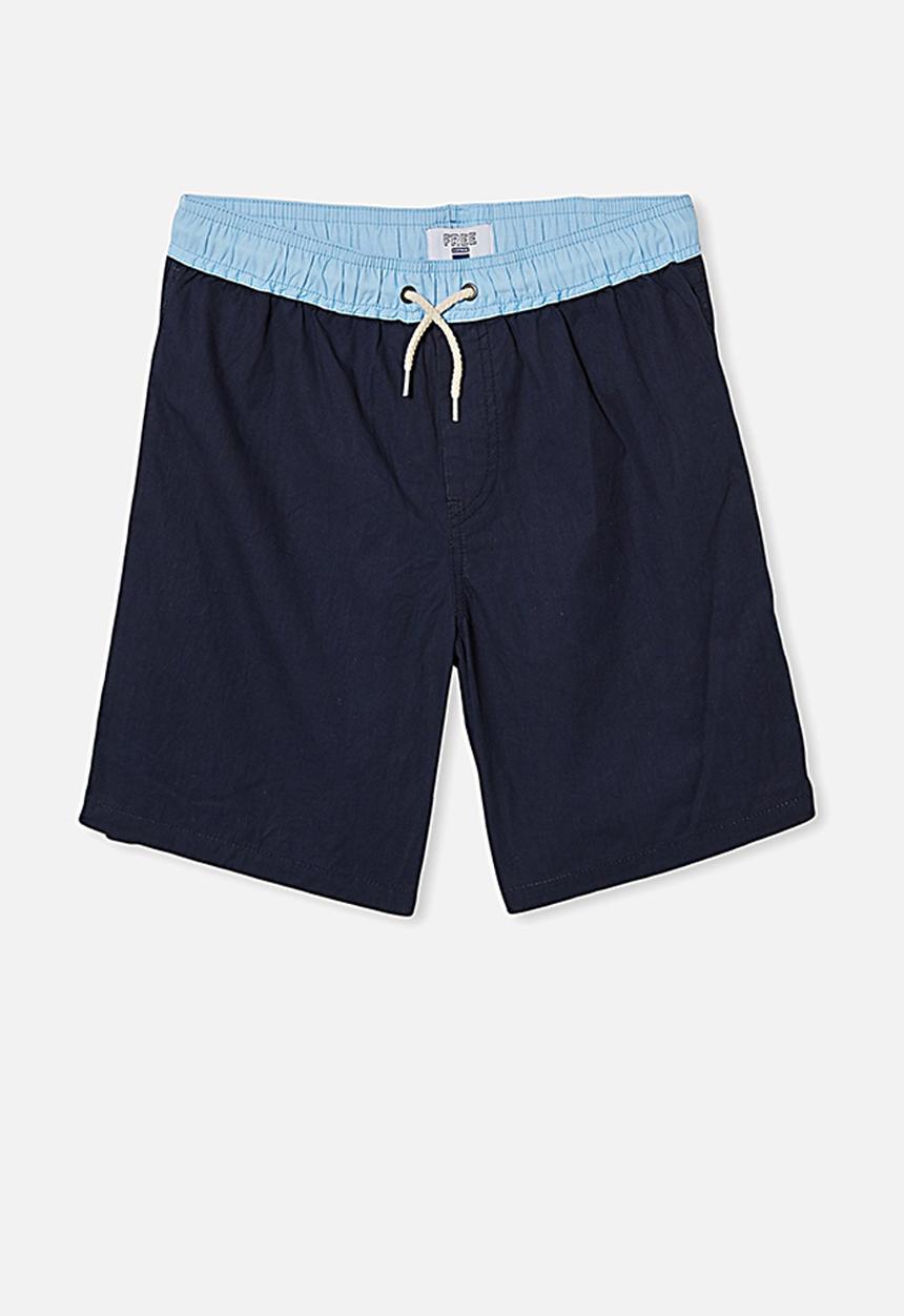Free by Cotton On - Boys volly short - navy & blue