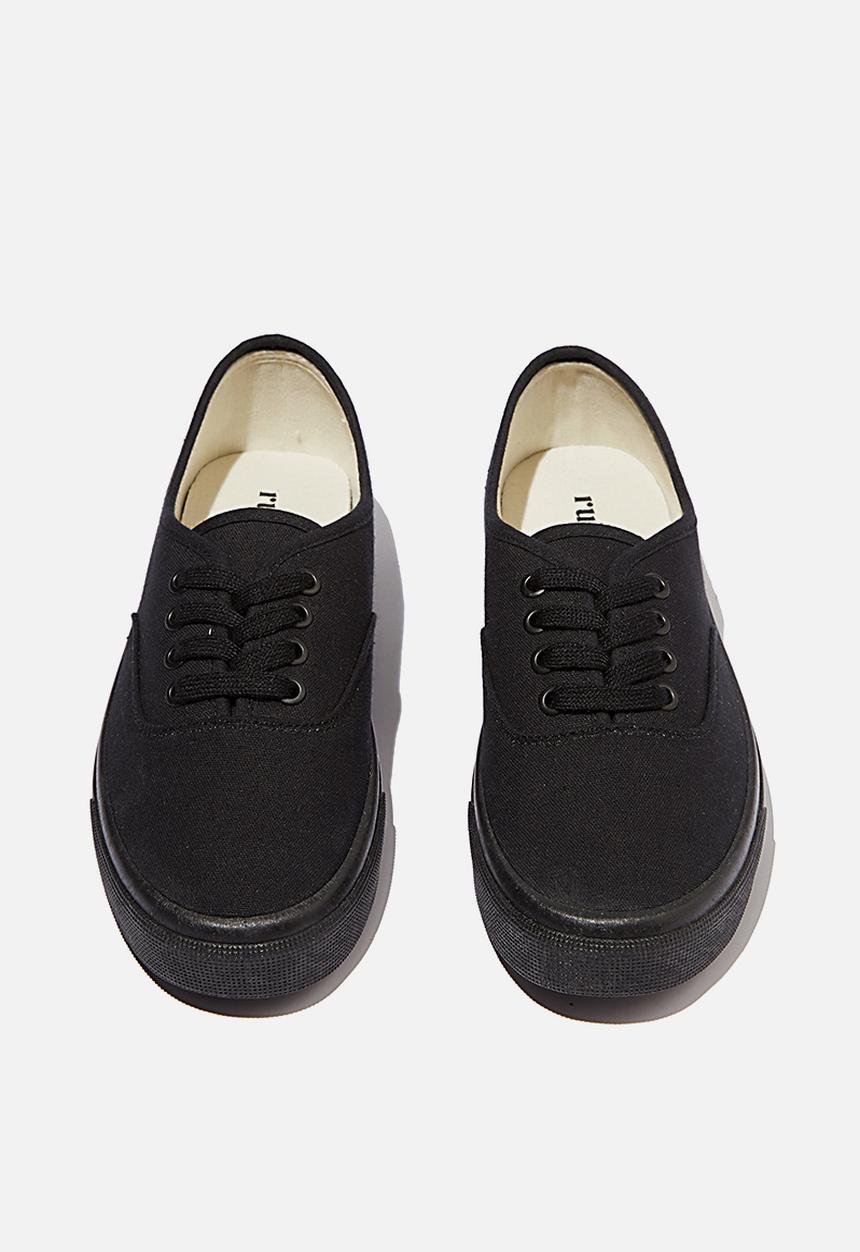 Cotton On - Jamie lace up plimsoll - black canvas
