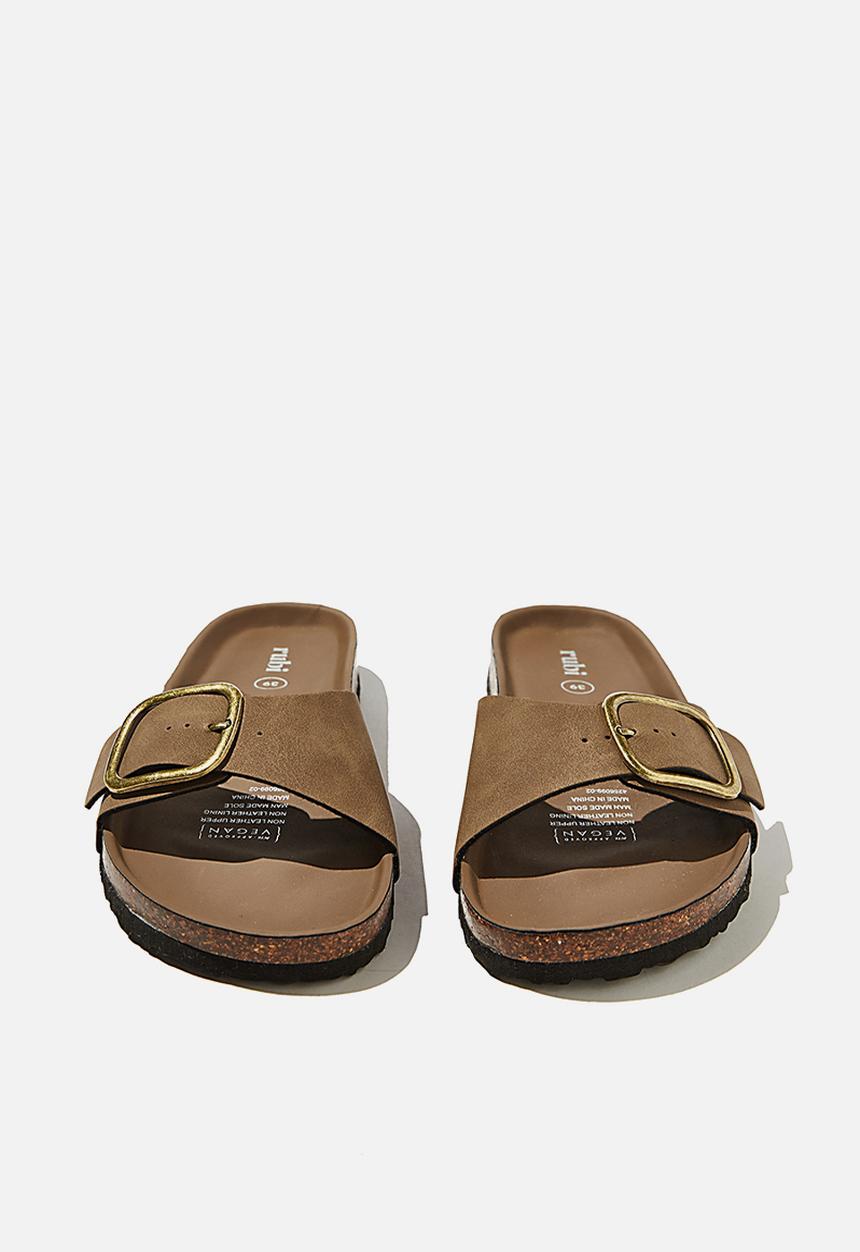 Cotton On - Rex oversized single buckle slide - brown nubuck