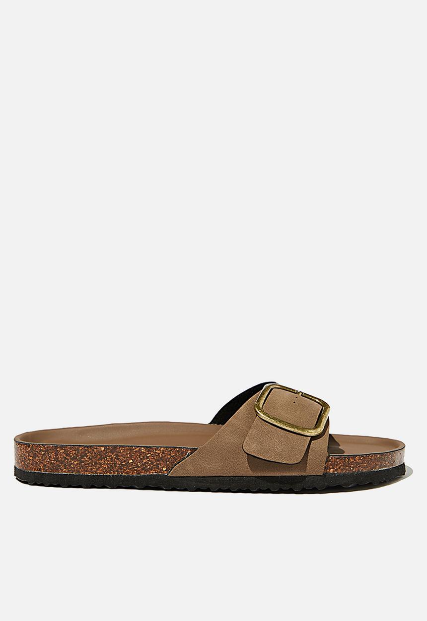 Cotton On - Rex oversized single buckle slide - brown nubuck