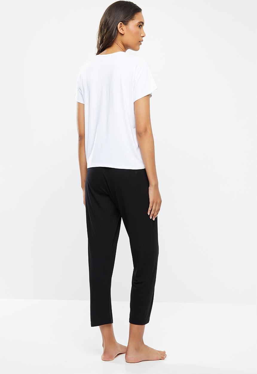 Superbalist - Sleep tee & pants set - black & white