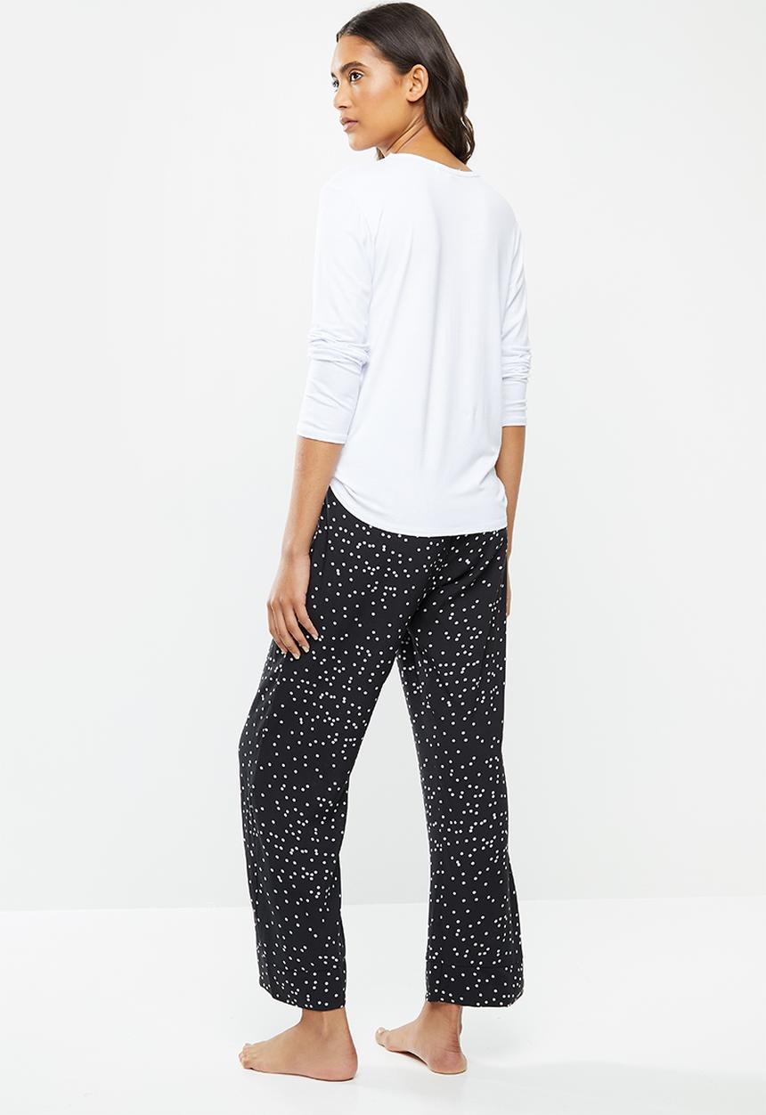 Superbalist - Sleep long sleeve fitted top and pants set - white & black