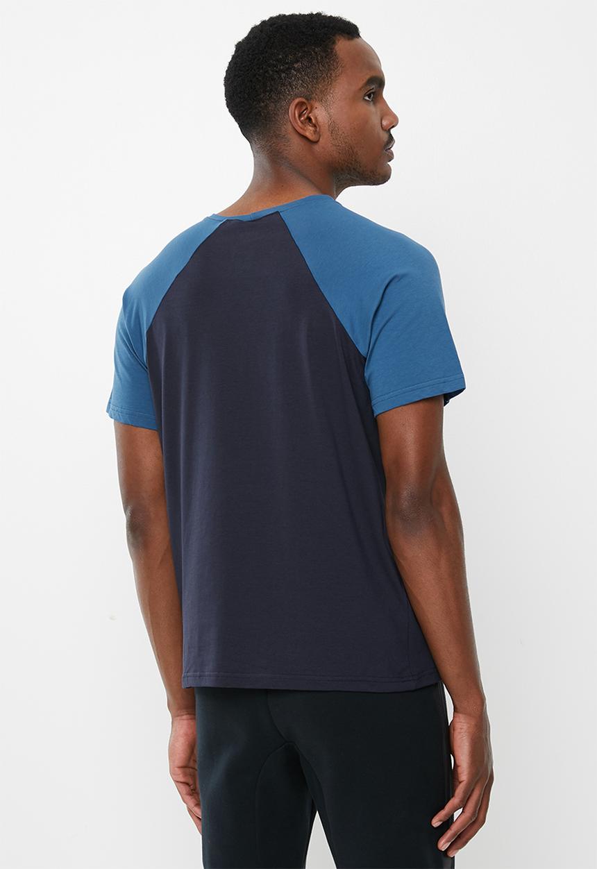 Jockey - Raglan colour blocked tee - navy