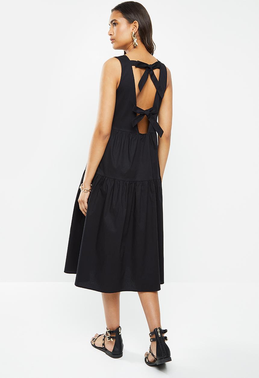 VELVET - Tiered backless midi dress - black
