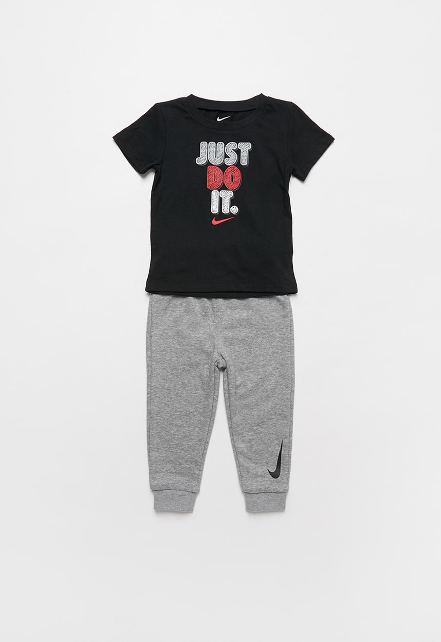 Nike - Nike boys short sleeve tee pant set - black & grey