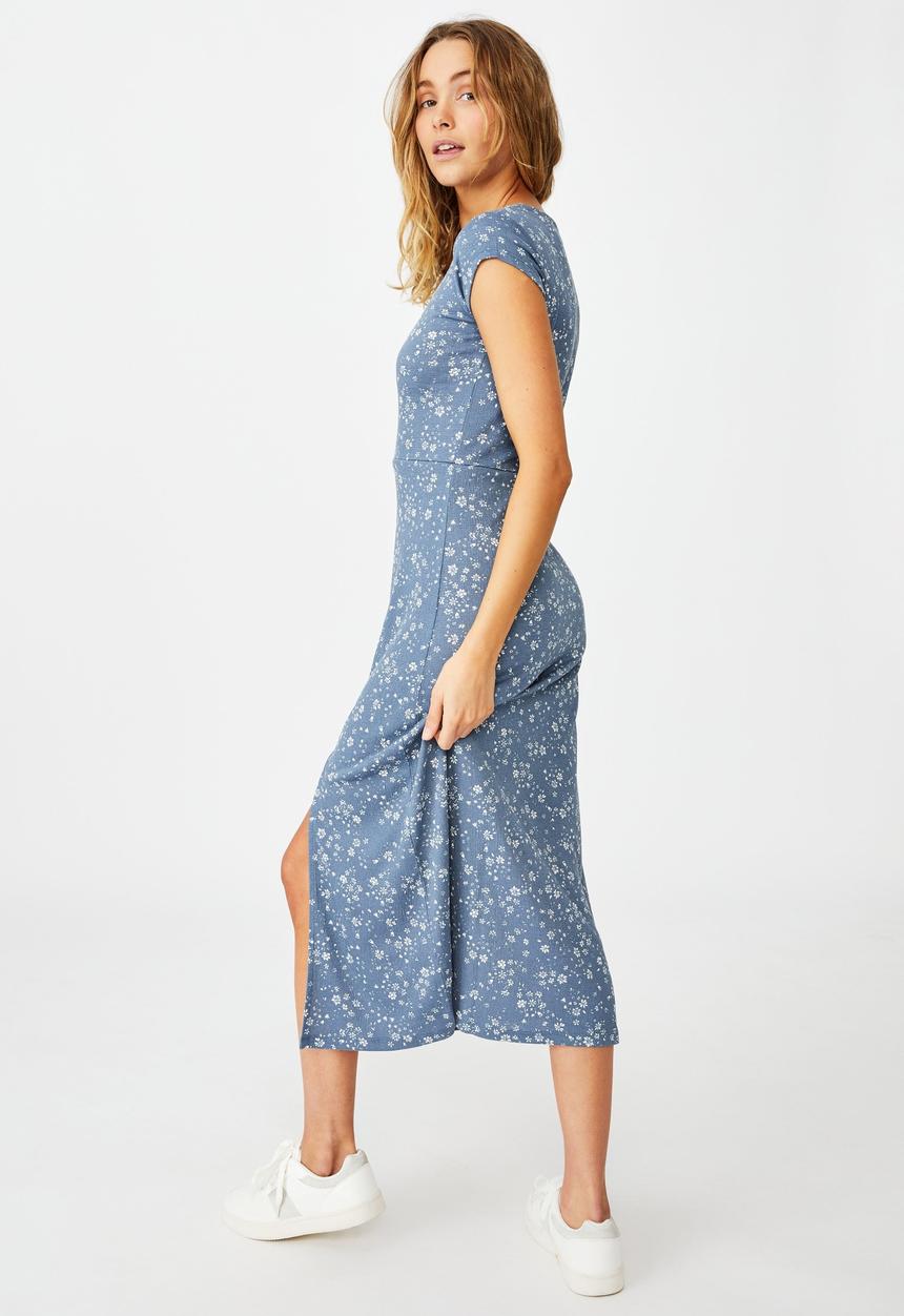 Cotton On - Elsa short sleeve split front midi dress - marie ditsy flintstone