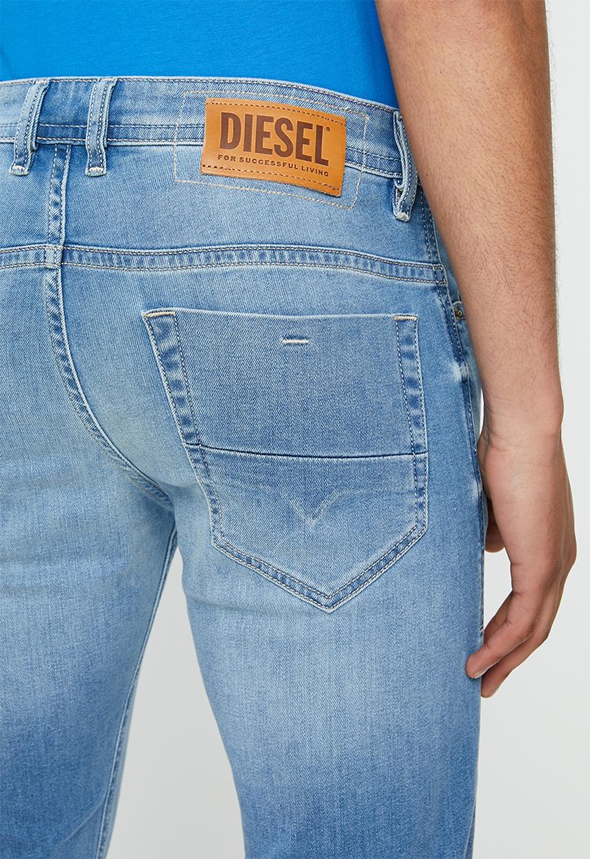Diesel  - Thommer-x l.32 skinny jeans - light blue